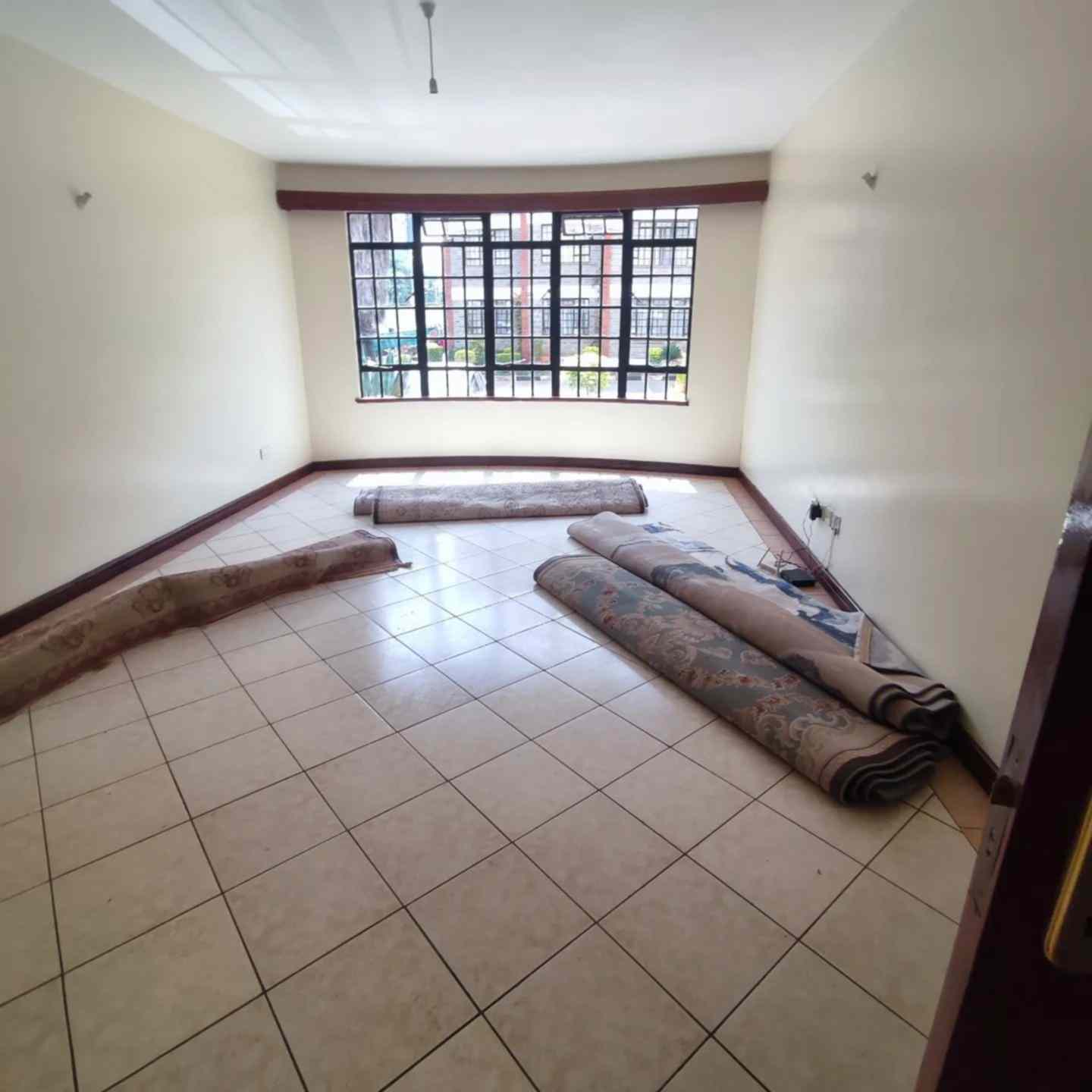 3 bedroom apartment for rent in Kilimani