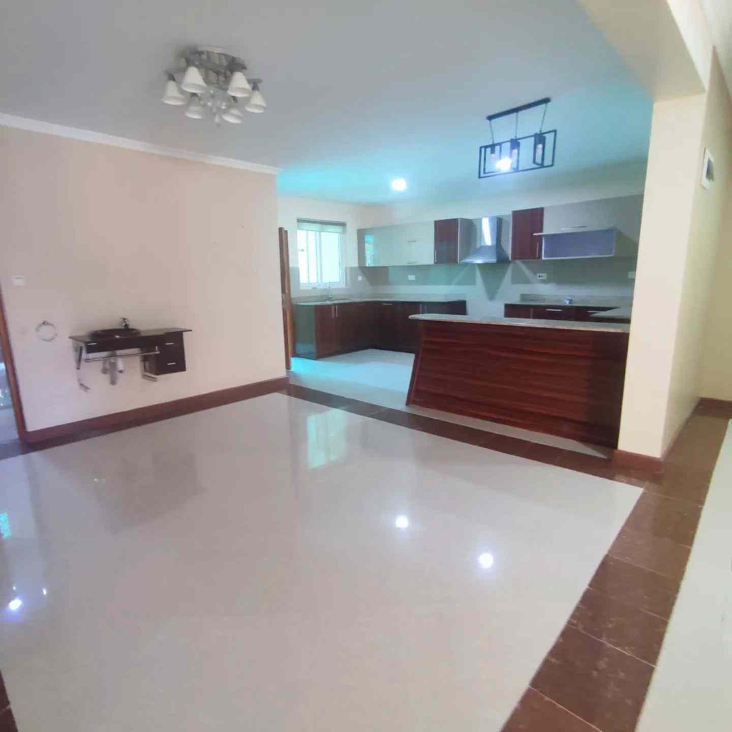 3 bedroom apartment for rent in Kilimani