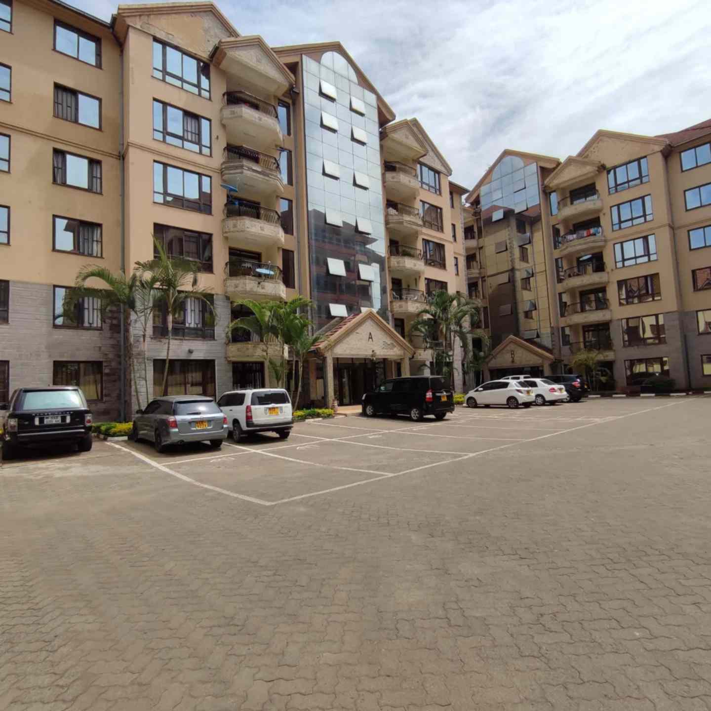 3 bedroom apartment for rent in Kilimani