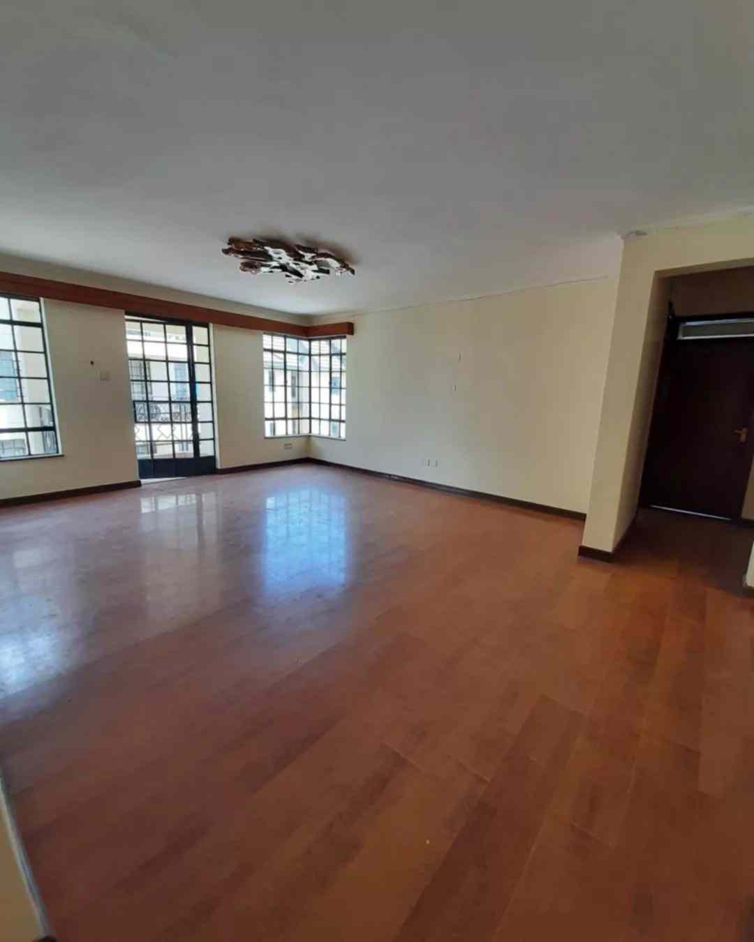 3 bedroom apartment for rent in Kilimani