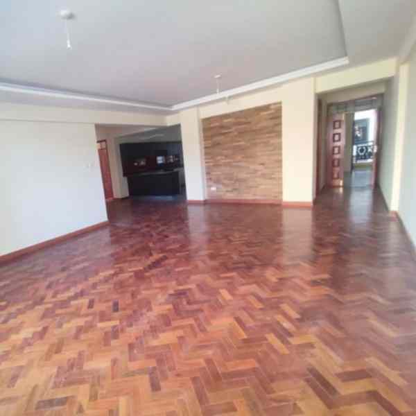 3 bedroom apartment for rent in Kilimani near Yaya Centre