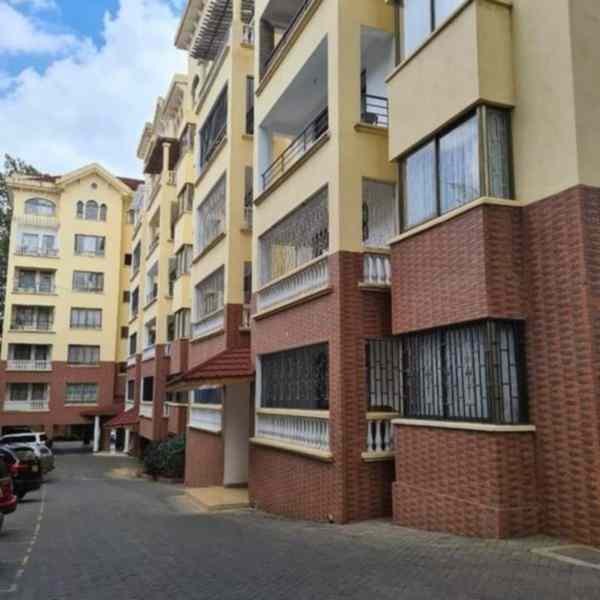 3 bedroom apartment for rent in Kilimani near Yaya