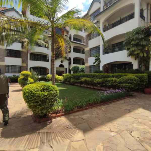 3 bedroom apartment for rent in Lavington