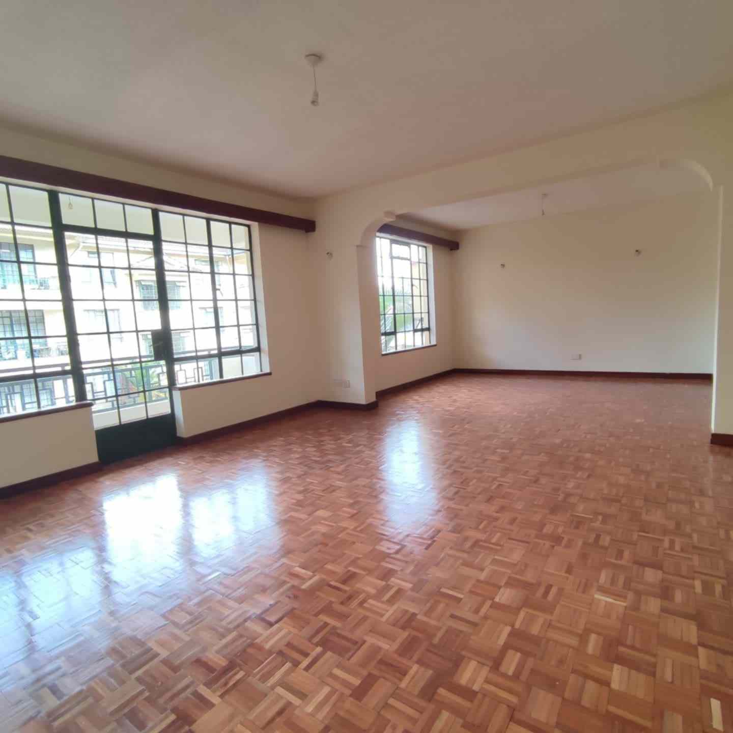 3 bedroom apartment for rent in Lavington mbaazi avenue