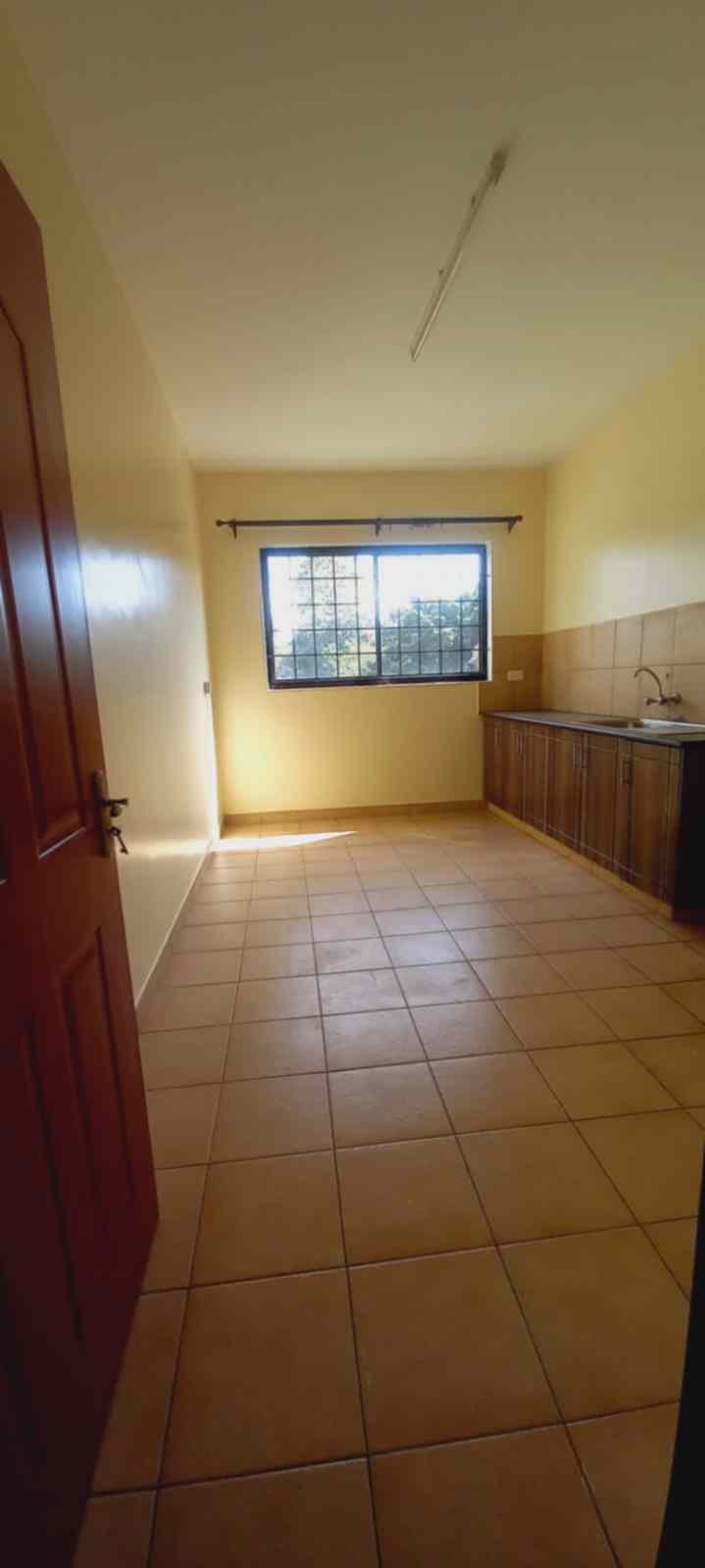 3 bedroom apartment for rent in Riverside