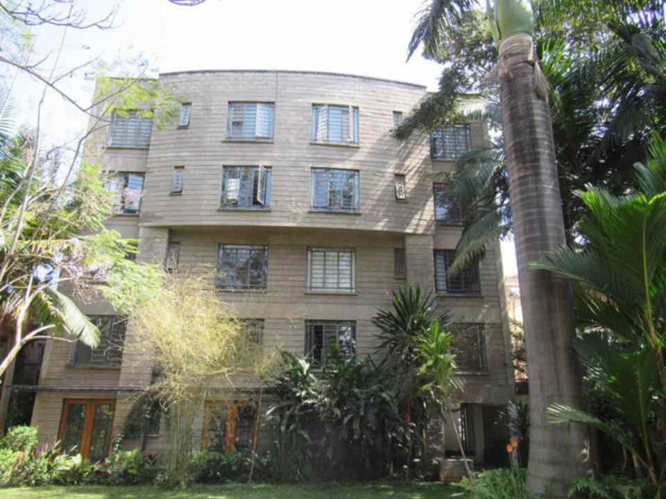 3 bedroom apartment for rent or sale in Westlands Brookside