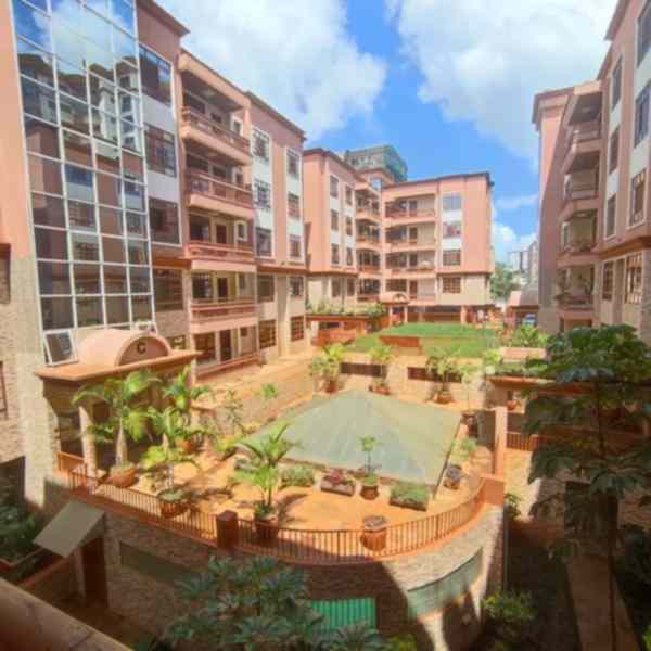 4 bedroom apartment with sq for rent in Lavington