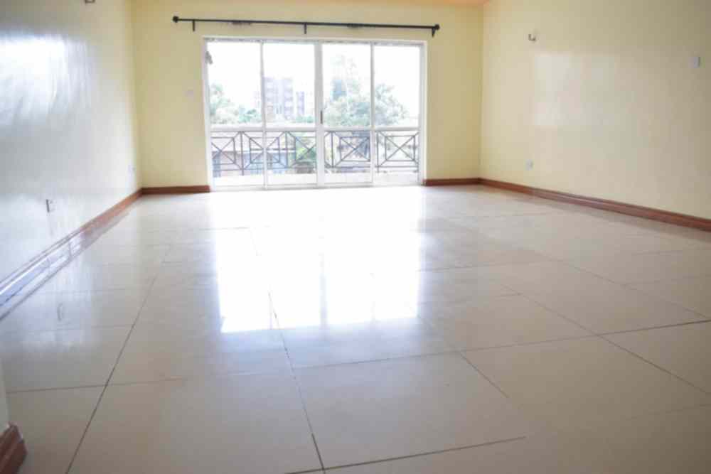 4 bedroom with sq to let in Kilimani