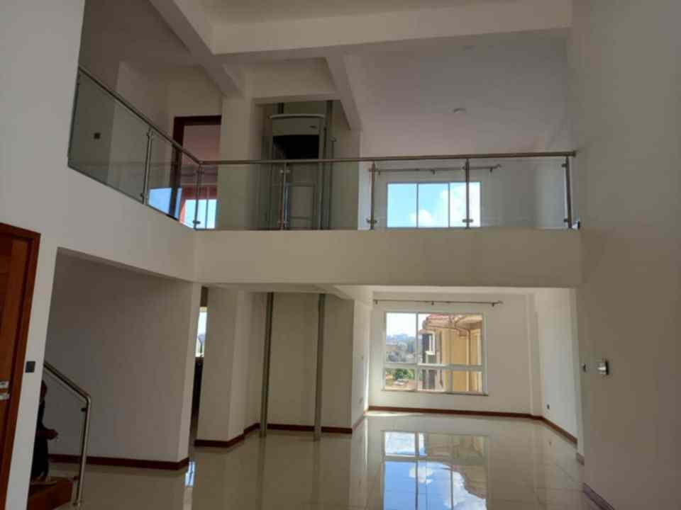 5 bedroom duplex apartment for sale or rent in Westlands