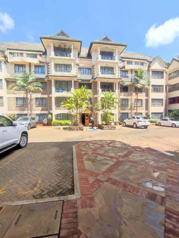 Kileleshwa gatundu road 3 bedroom apartment for rent