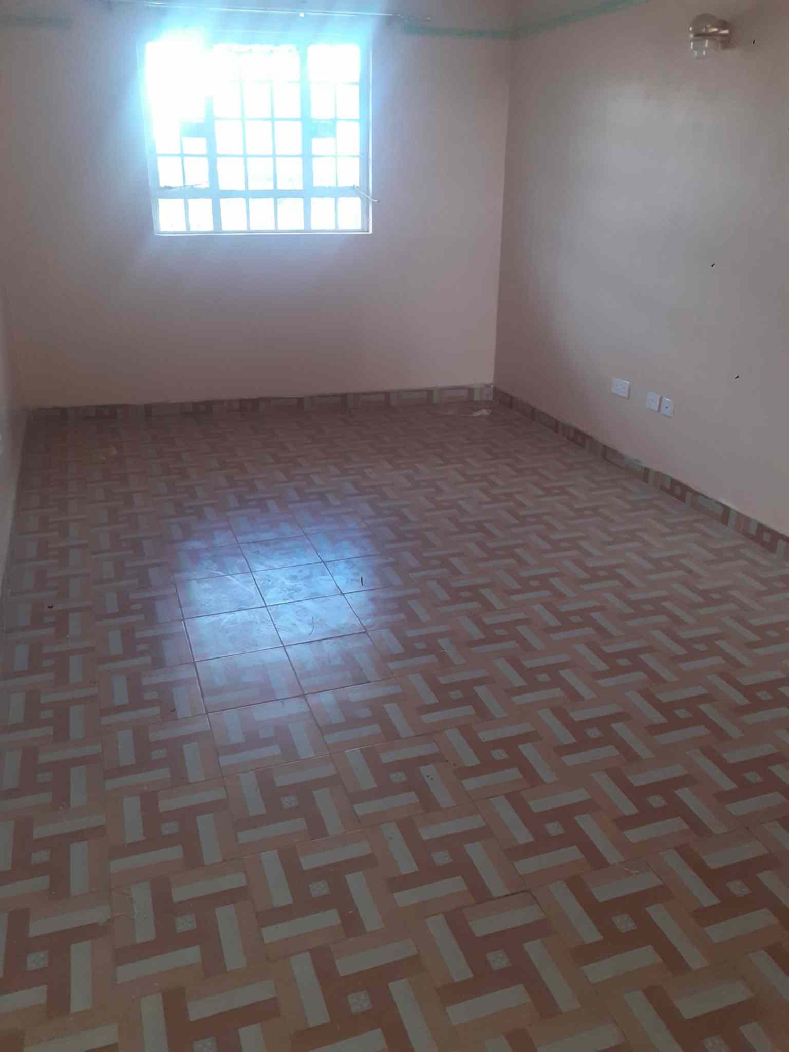 Very spacious one bedroom flat for rent in Utawala shooters