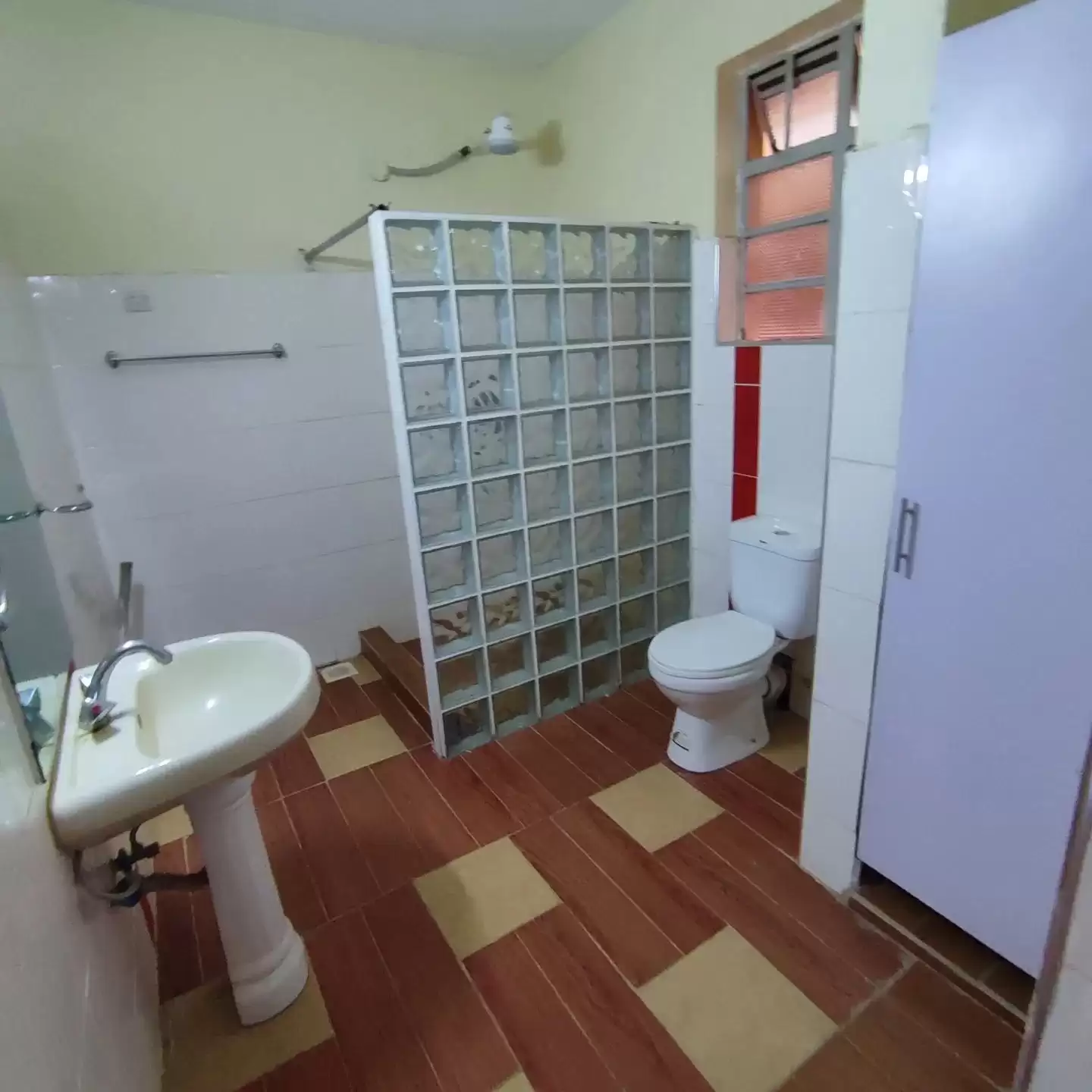 1 bedroom apartment for rent in Kileleshwa Image