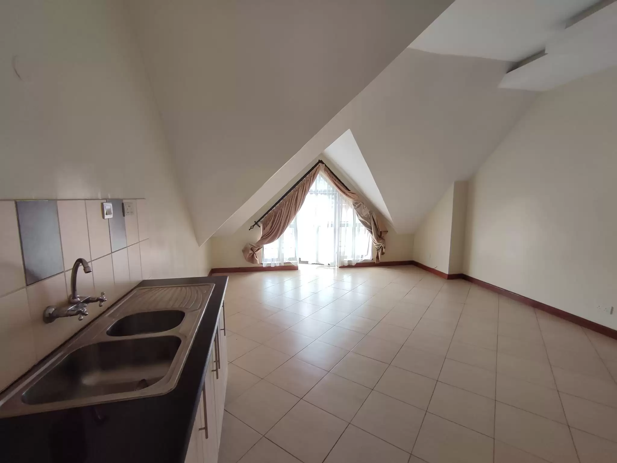 1 bedroom apartment for rent in Kilimani Image