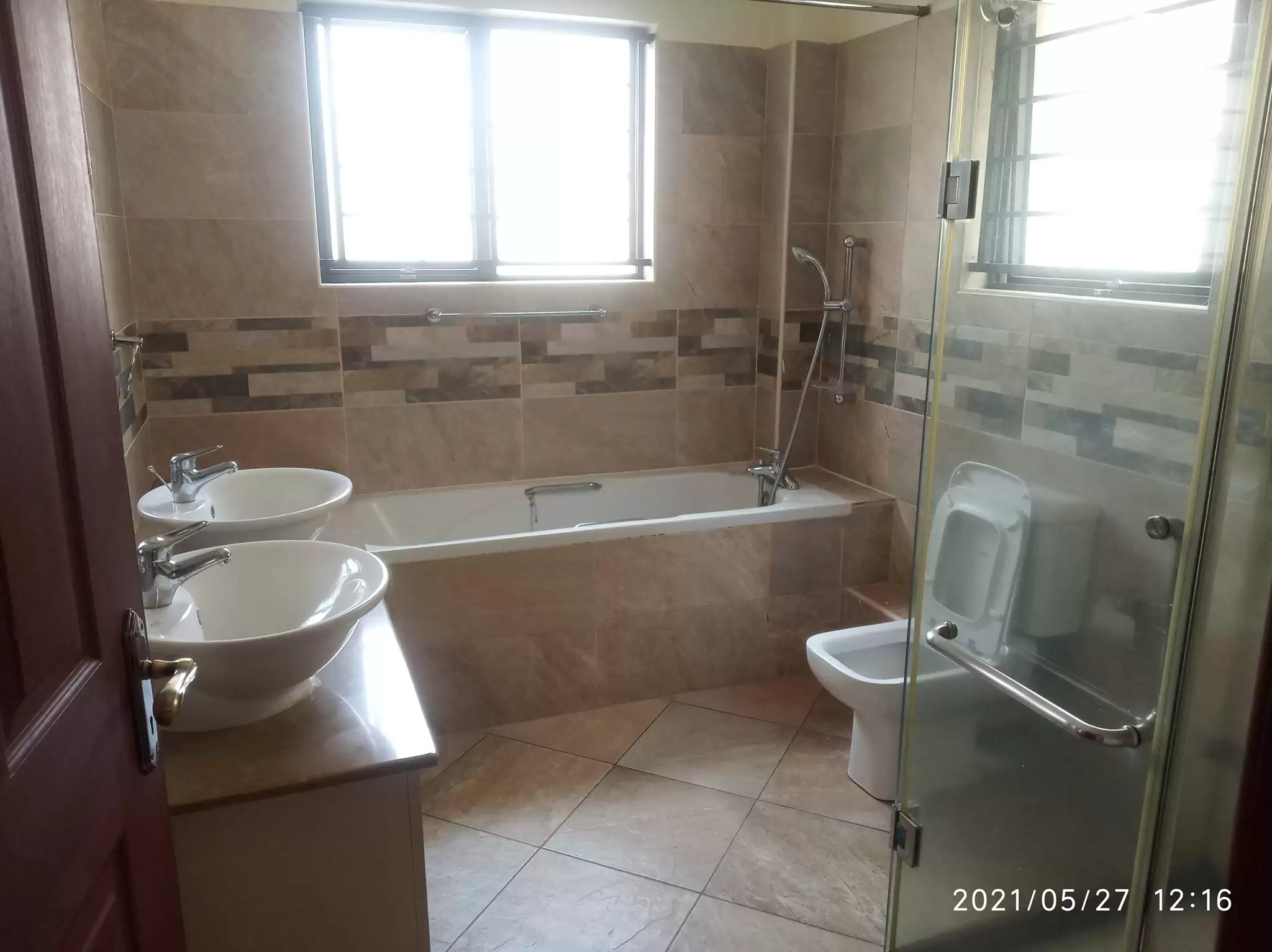 1 bedroom flat for rent in Westlands Image