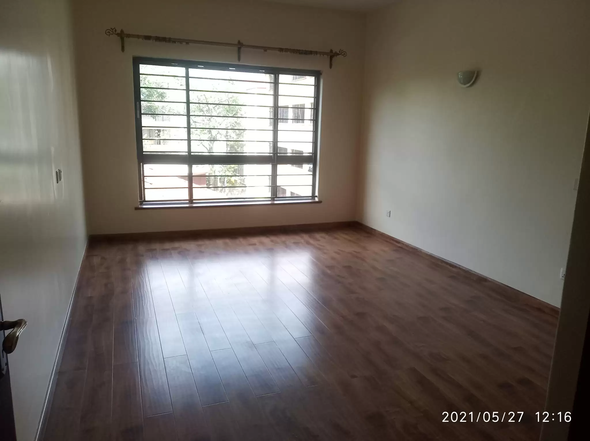 1 bedroom flat for rent in Westlands Image