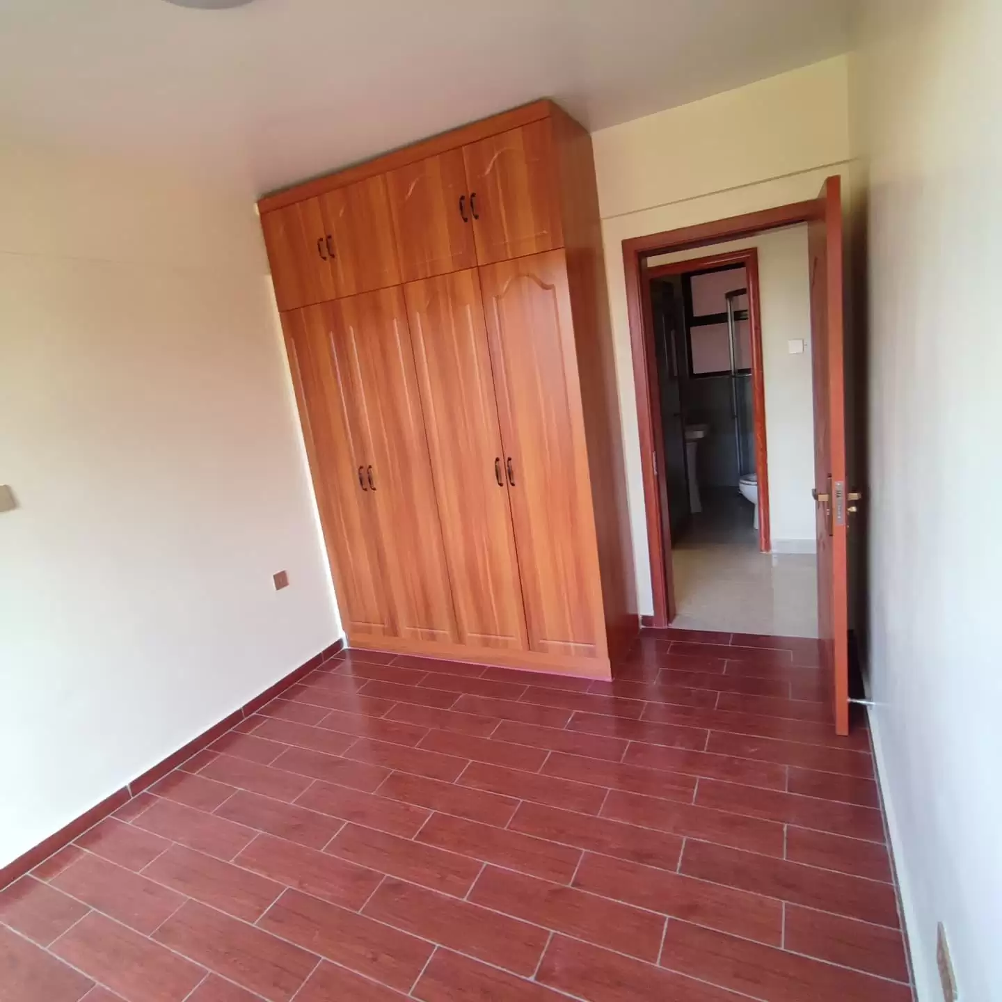 2 and 3 bedroom apartment for rent in Kileleshwa Laikipia road Image