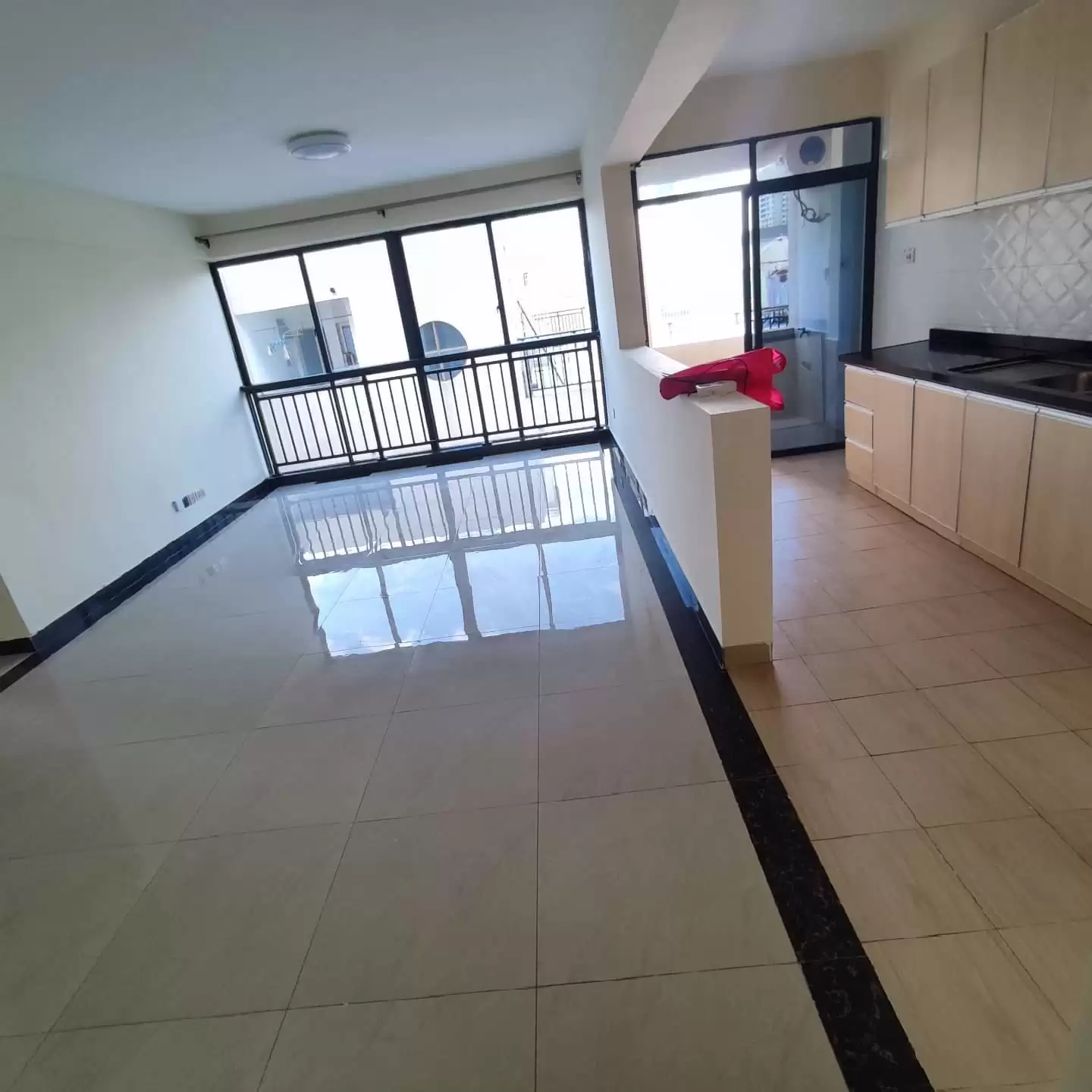 2 bedroom apartment for rent in Kileleshwa gatundu road Image