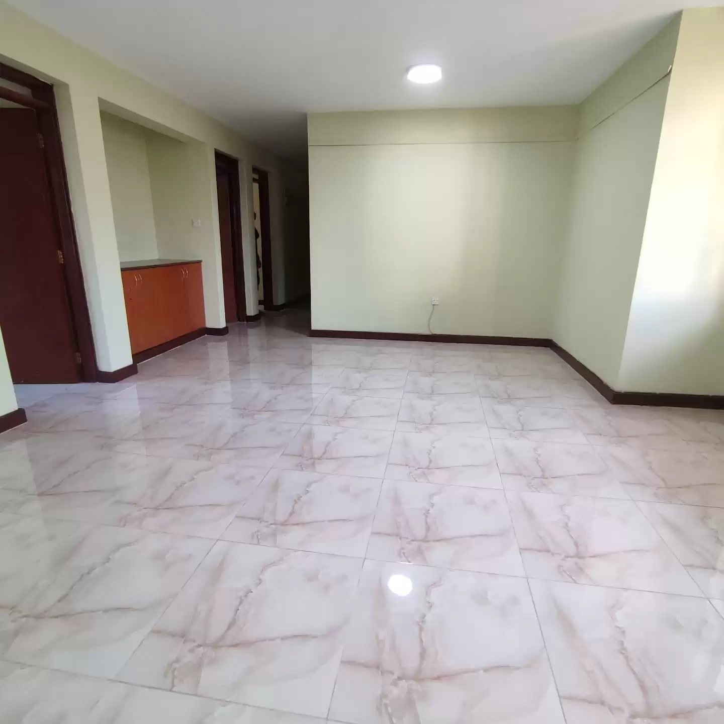 2 bedroom apartment for rent in Kileleshwa Kasuku centre Image