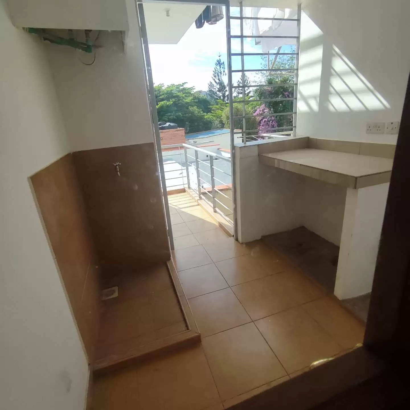 2 bedroom apartment for rent in Kileleshwa Image