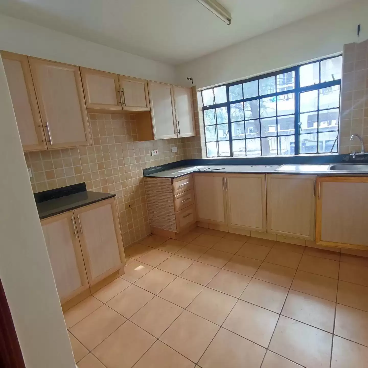 2 bedroom apartment for rent in Kileleshwa Image