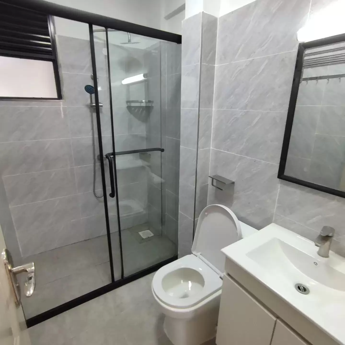 2 bedroom apartment for rent in Kileleshwa Image