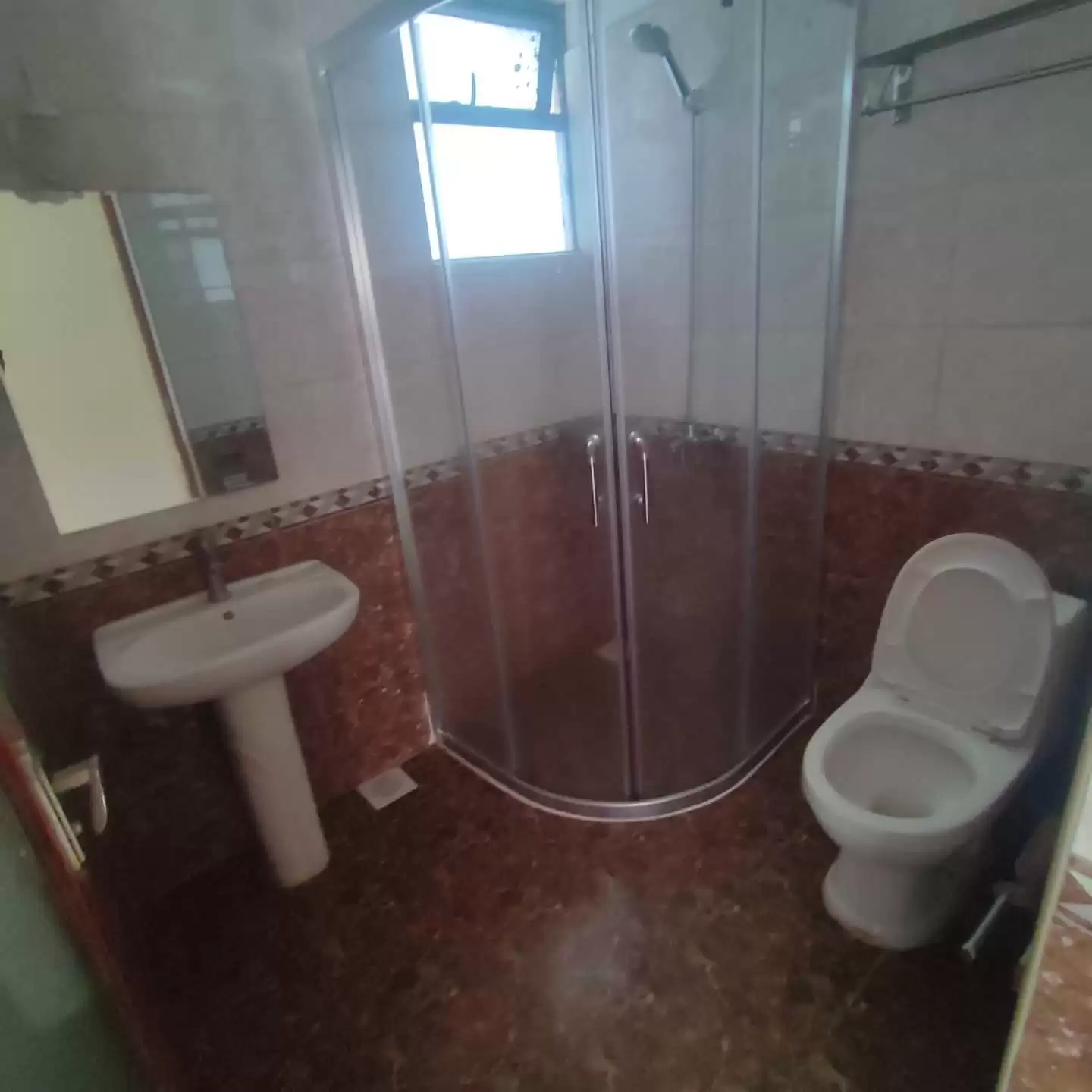 2 bedroom apartment for rent in Kileleshwa Image