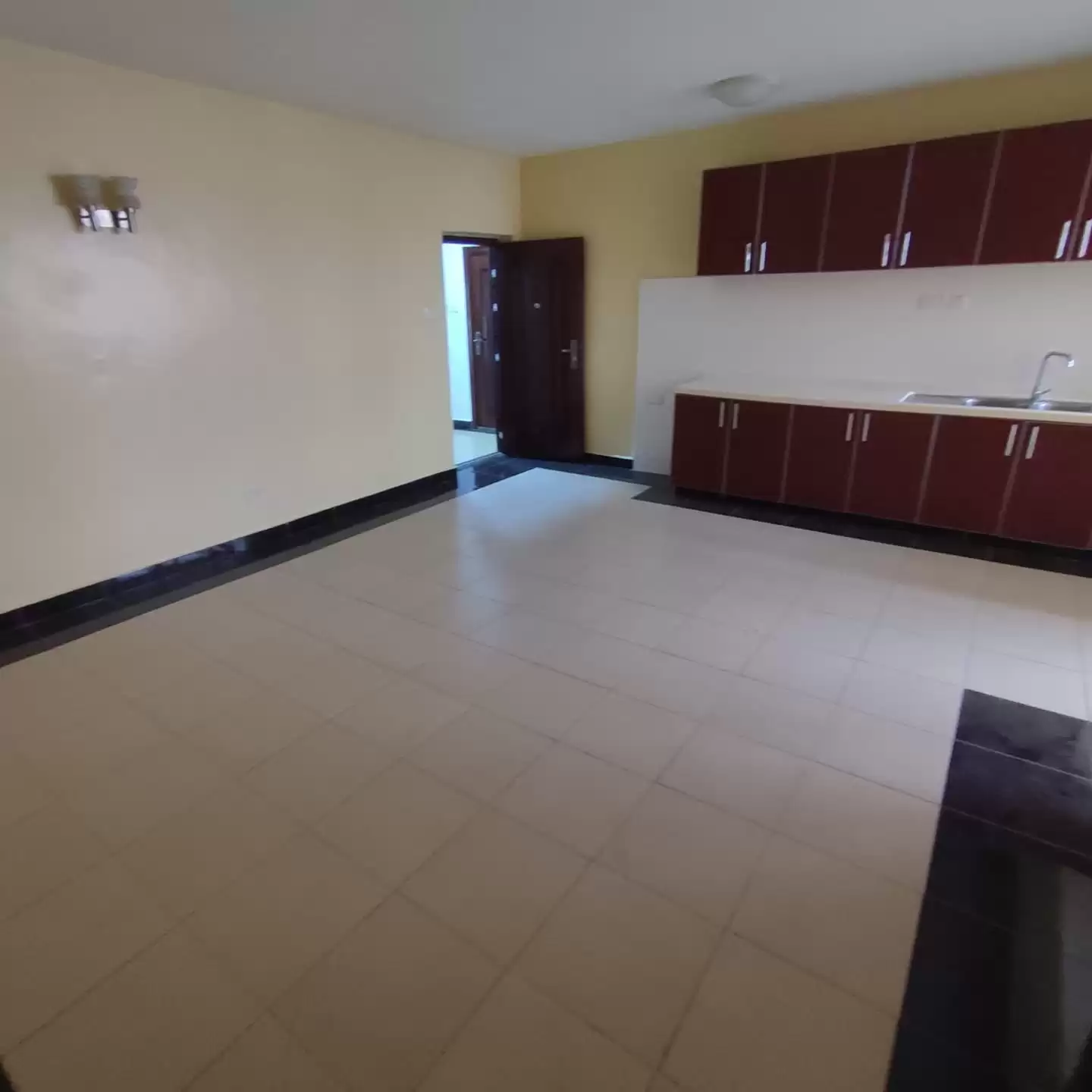 2 bedroom apartment for rent in Kilimani near Yaya Centre Image