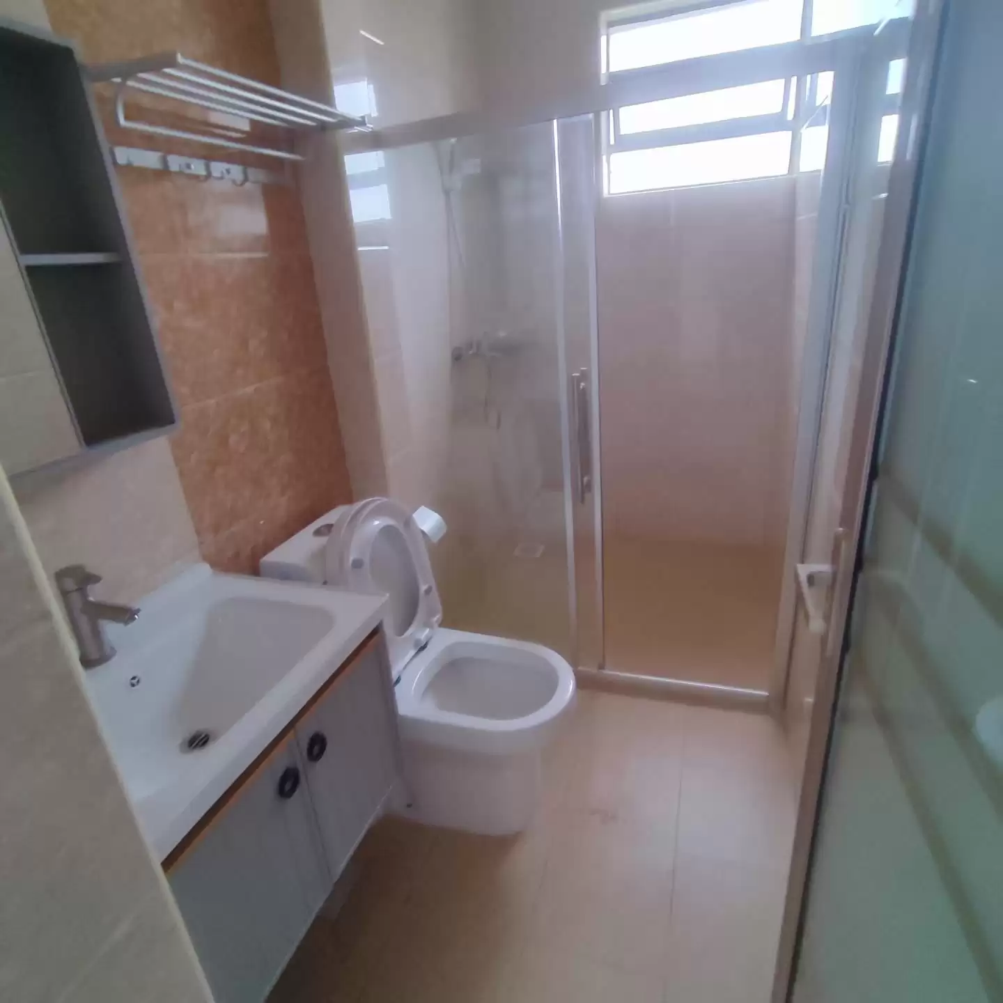 2 bedroom apartment for rent in Kilimani Image