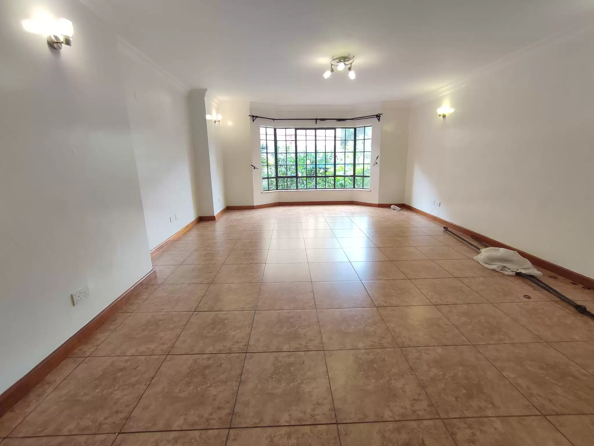 2 bedroom apartment for rent in Kilimani Image