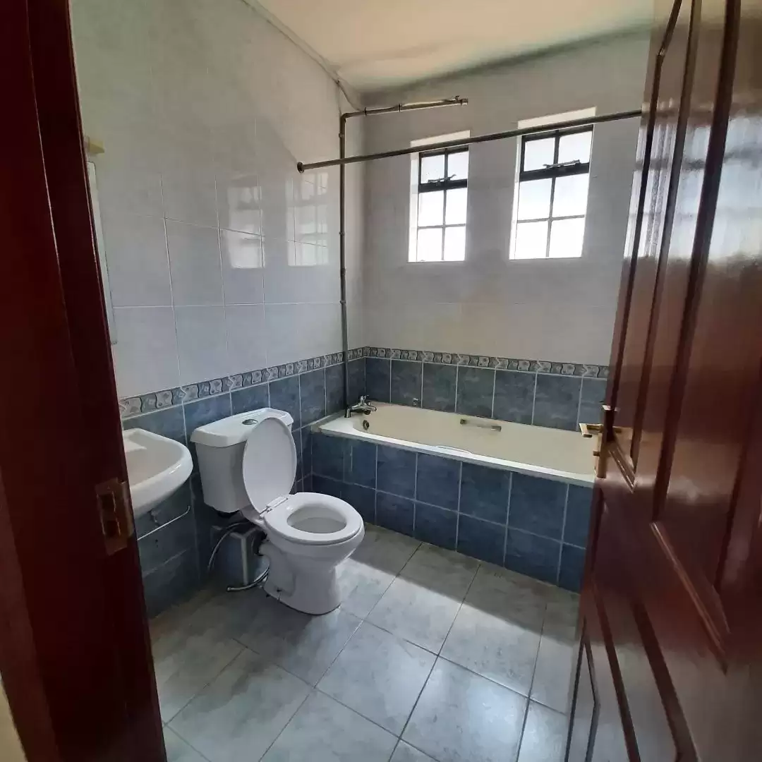 2 bedroom apartment for rent in Lavington Image