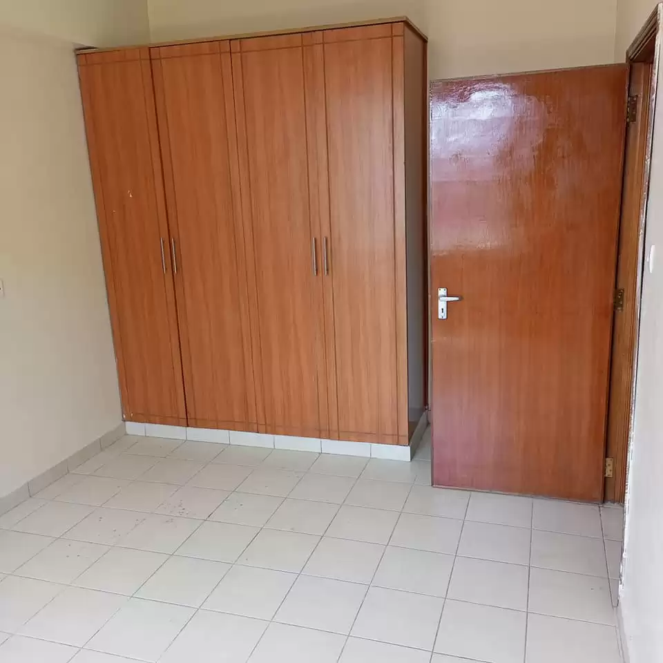 2 bedroom apartment for rent in Ngara stima Image