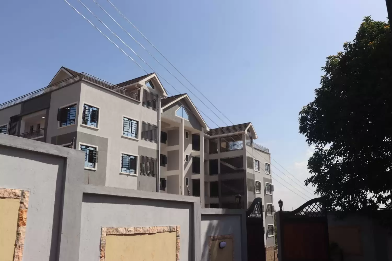 2 bedroom apartments for rent in Ruaka Image