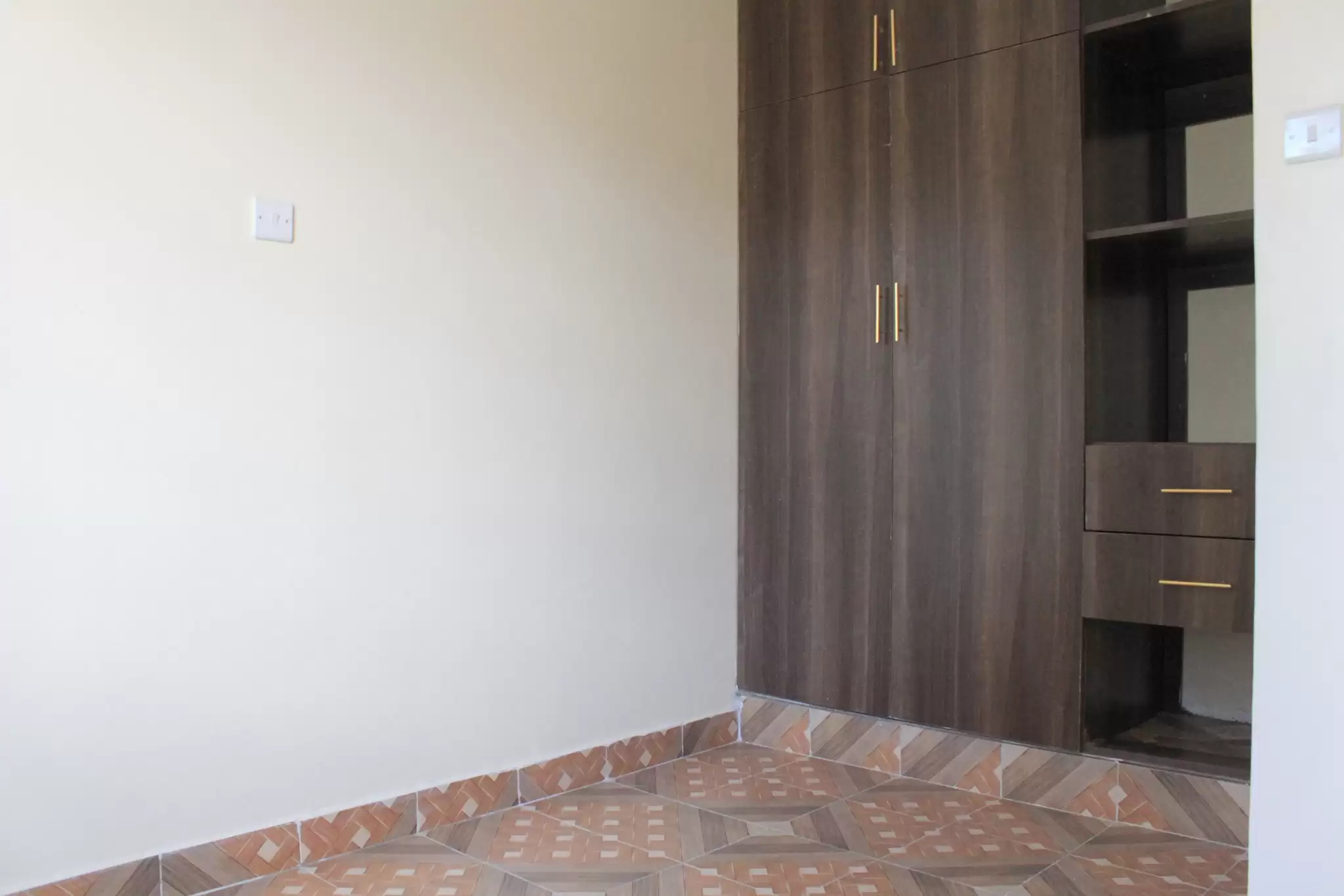 2 bedroom flat for rent in Uthiru Image