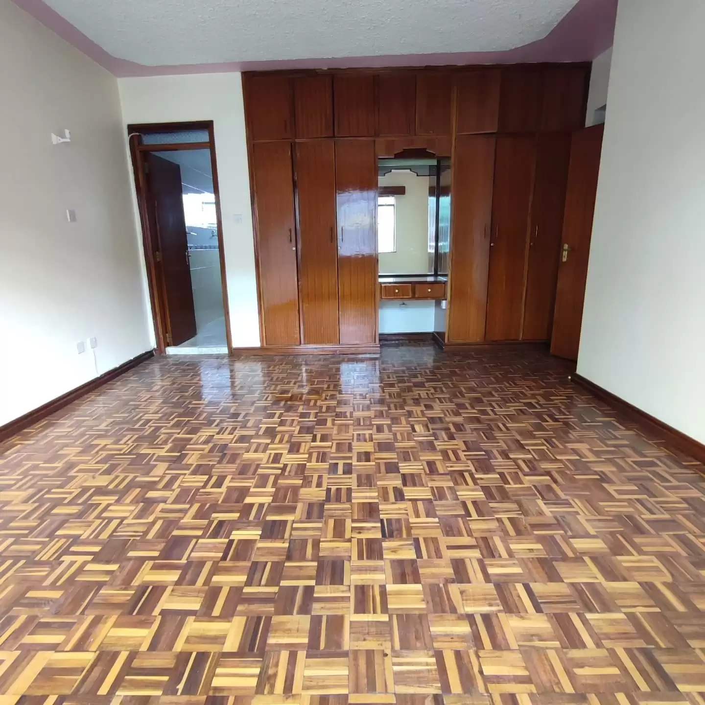 3 bedroom apartment for rent in Kileleshwa Image