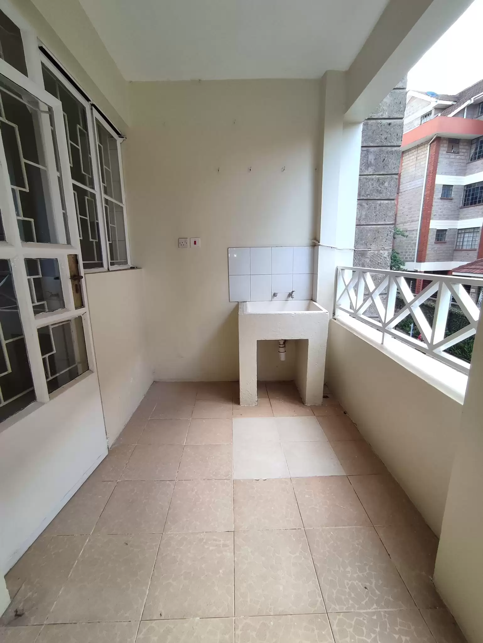 3 bedroom apartment for rent in Kileleshwa Kasuku centre Image