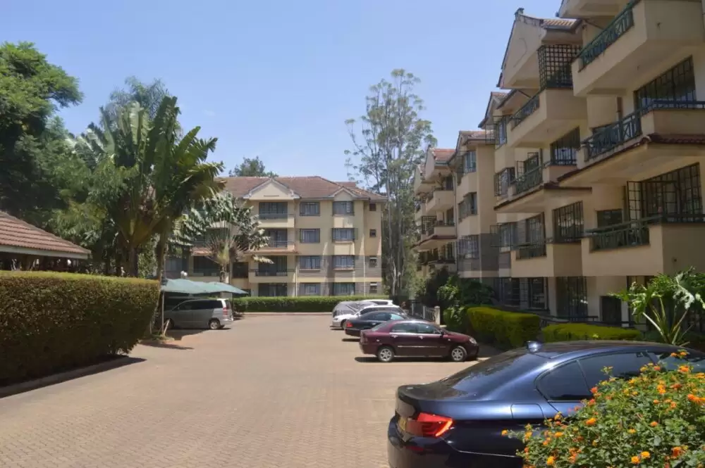 3 bedroom apartment for rent in Kileleshwa siaya rd Image