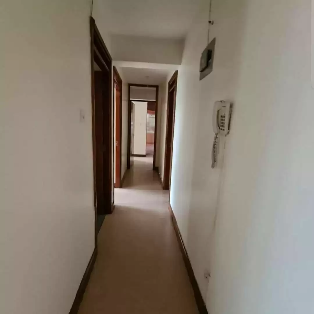 3 bedroom apartment for rent in Kileleshwa Image