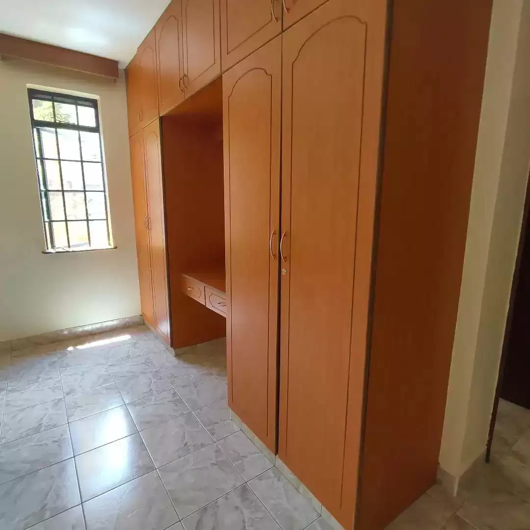 3 bedroom apartment for rent in Kileleshwa Image