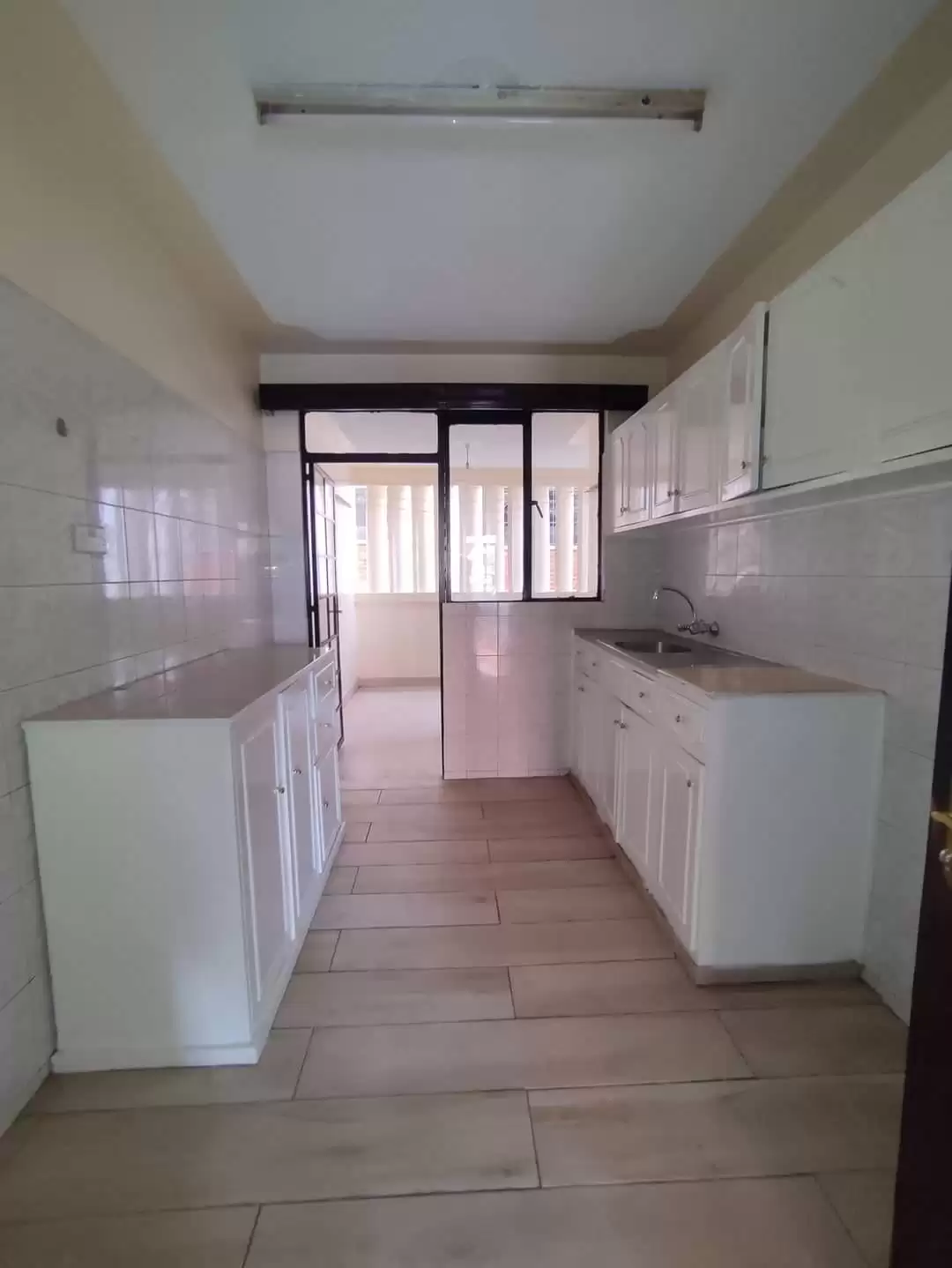 3 bedroom apartment for rent in Kileleshwa Image