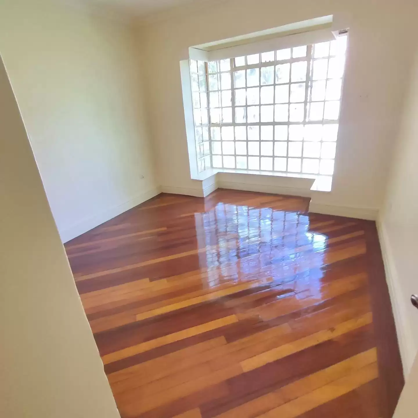 3 bedroom apartment for rent in Kilimani Image