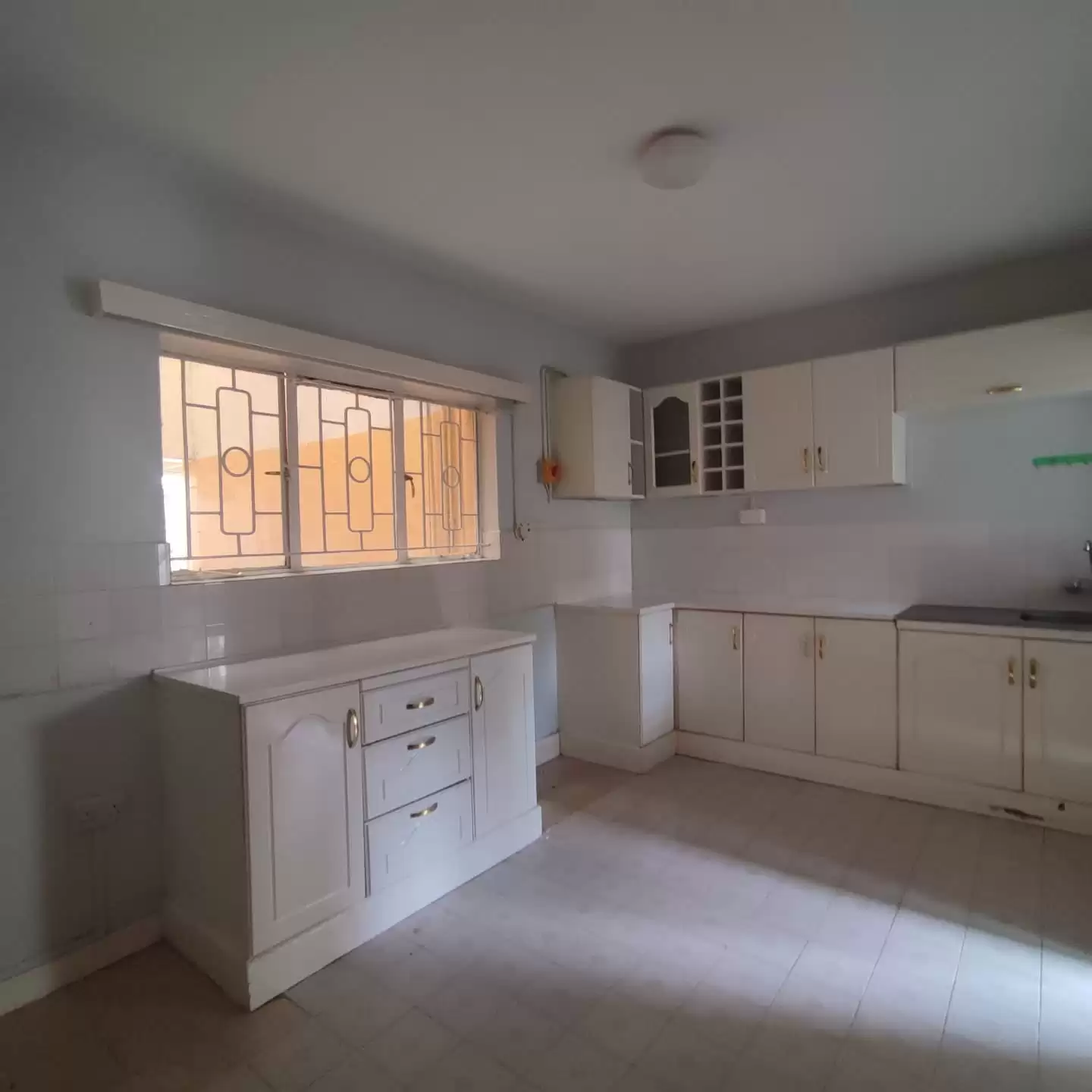 3 bedroom apartment for rent in Kilimani Image