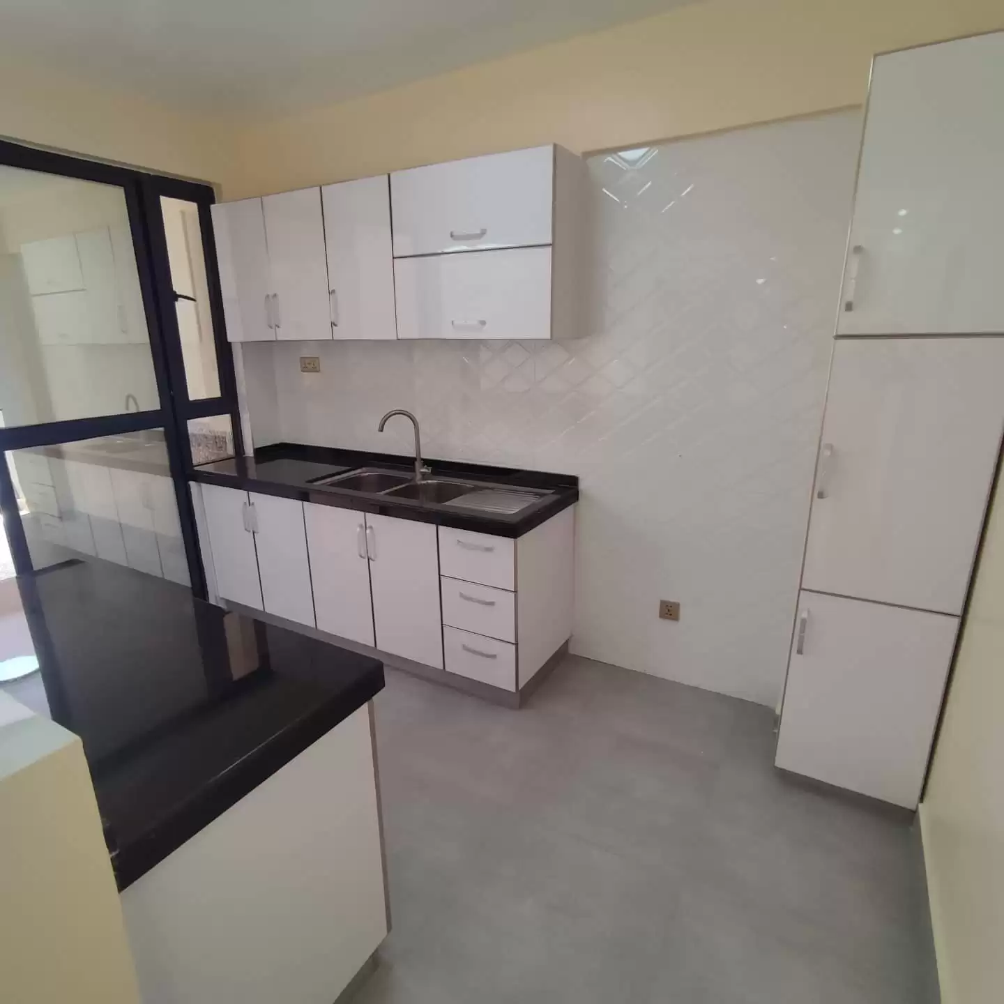 3 bedroom apartment for rent in Kilimani Image