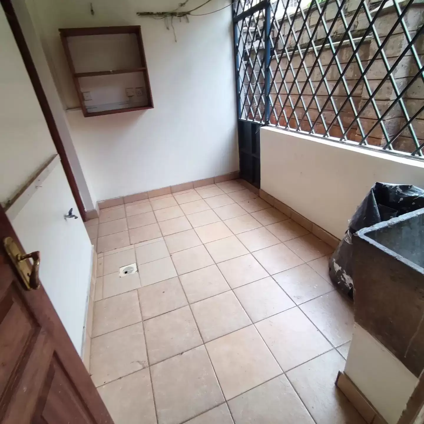 3 bedroom apartment for rent in Kilimani with dsq Image