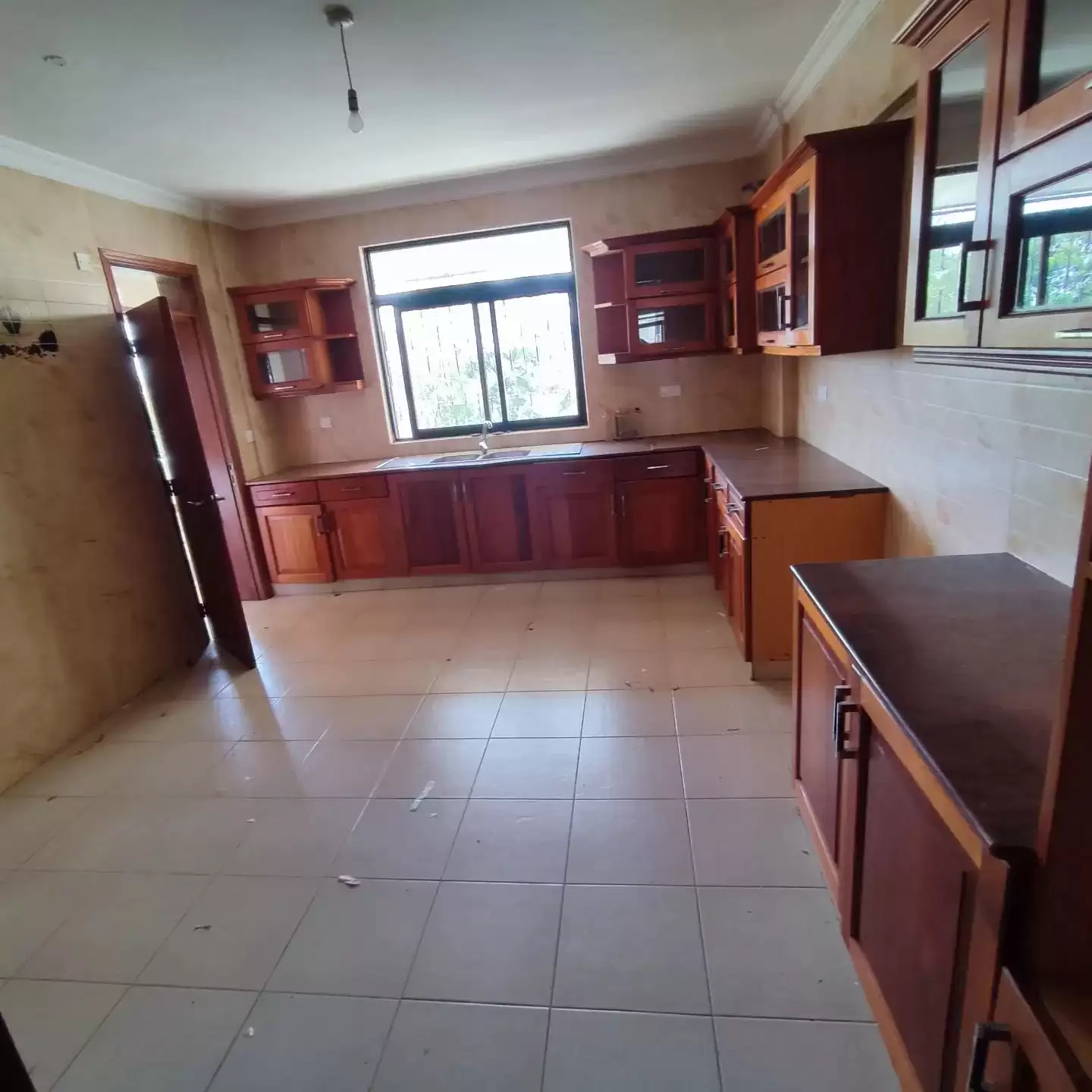 3 bedroom apartment for rent in Lavington Image