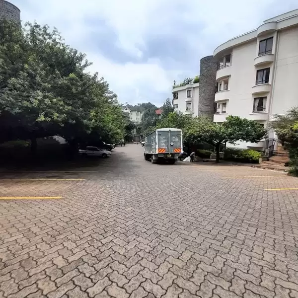 3 bedroom apartment for rent in Lavington Image