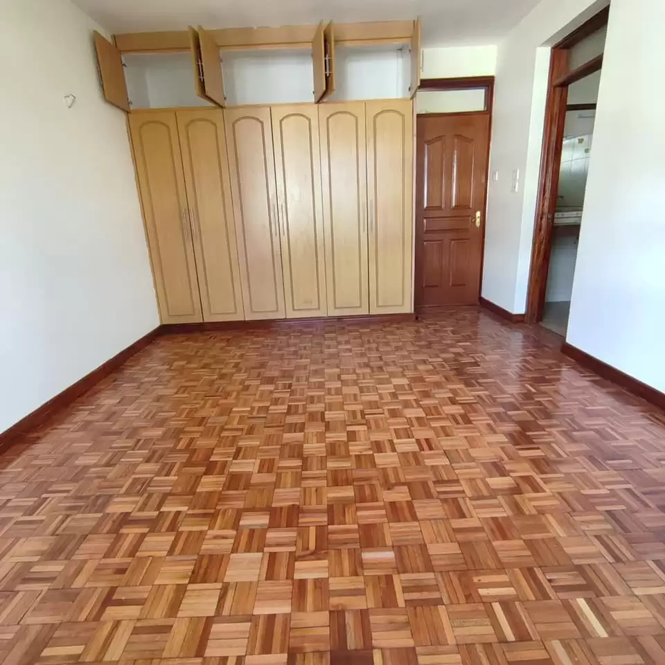 3 bedroom apartment for rent in Lavington mbaazi avenue Image