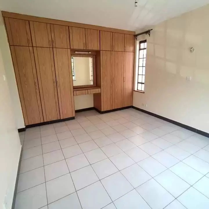 3 bedroom apartment for rent in Lavington Image