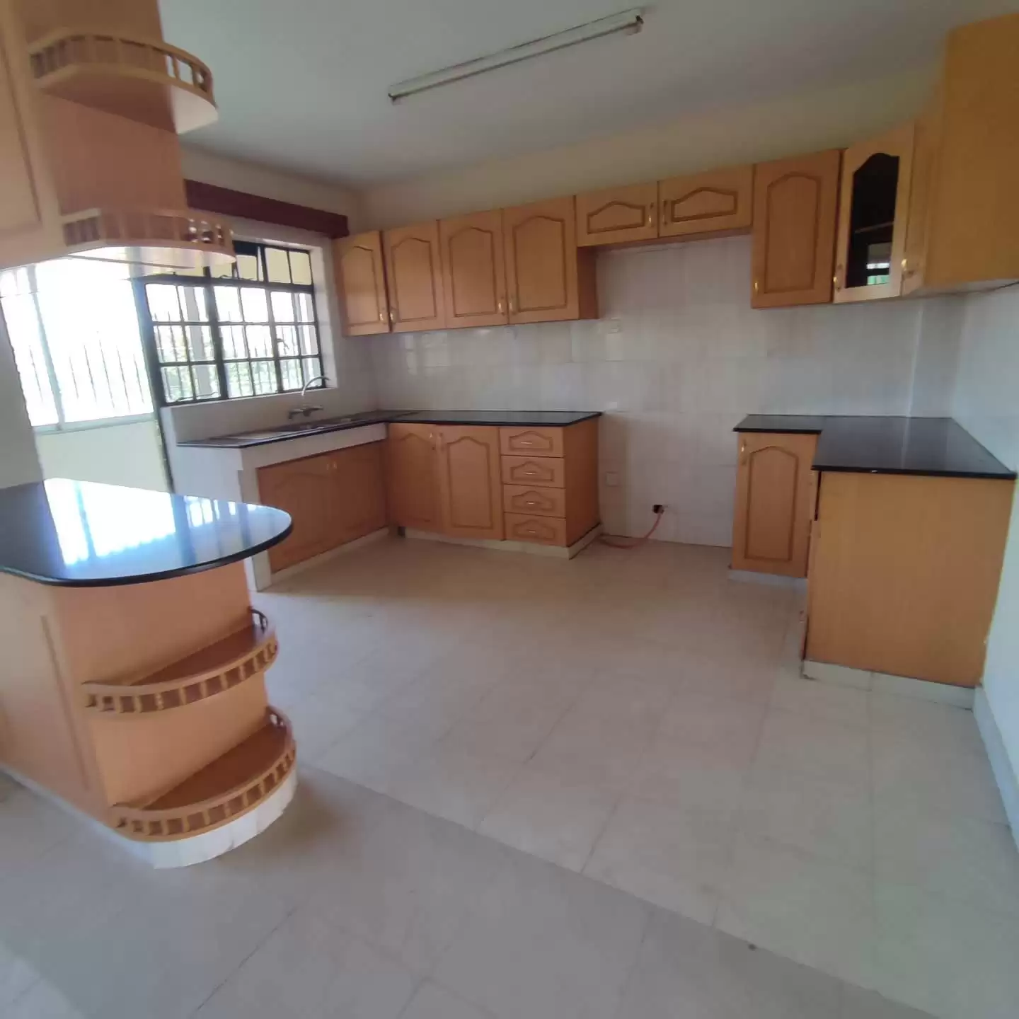 3 bedroom apartment for rent in Lavington riara road Image