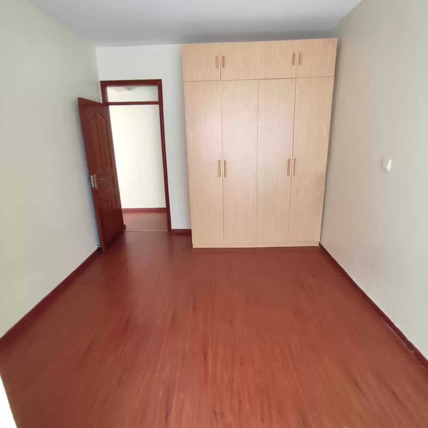 3 bedroom apartment for rent in Lavington Valley Arcade Image