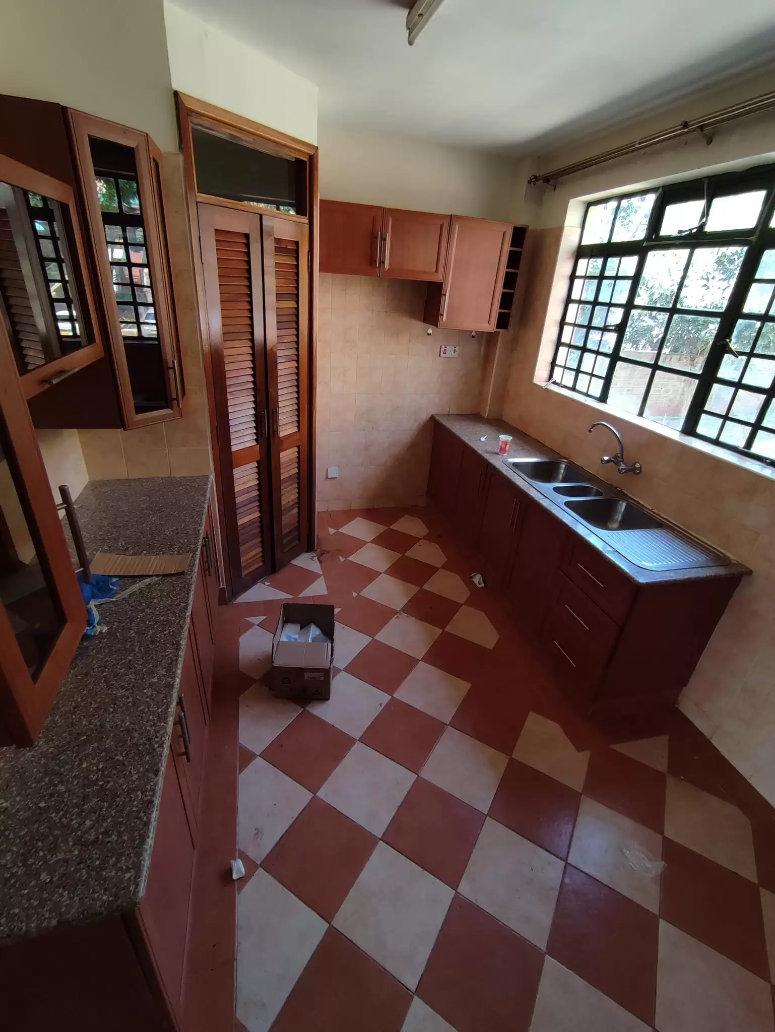 3 bedroom apartment for rent in Lavington Image